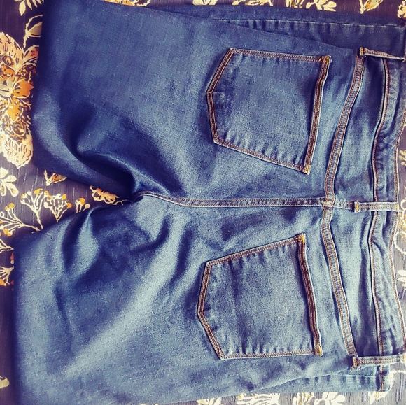 High Rise Universal Thread jegging - Picture 3 of 5